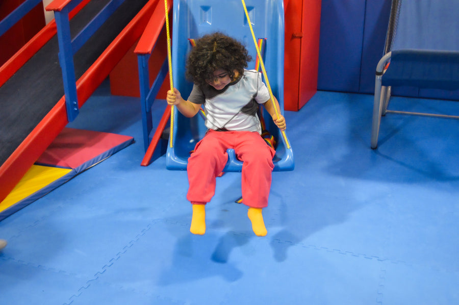 Holiday Gift Guide: Thoughtful Adaptive Fashion Everyone Will Love